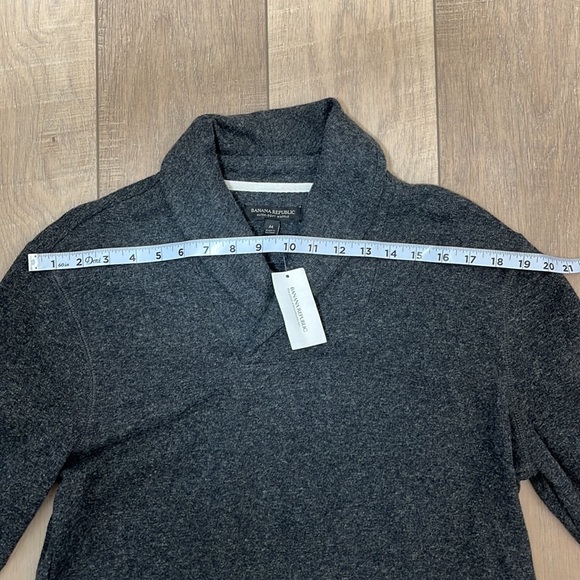 NWT Banana Republic Cowl Neck Ultra Soft Waffle Sweater Charcoal Gray Size M - Picture 9 of 12